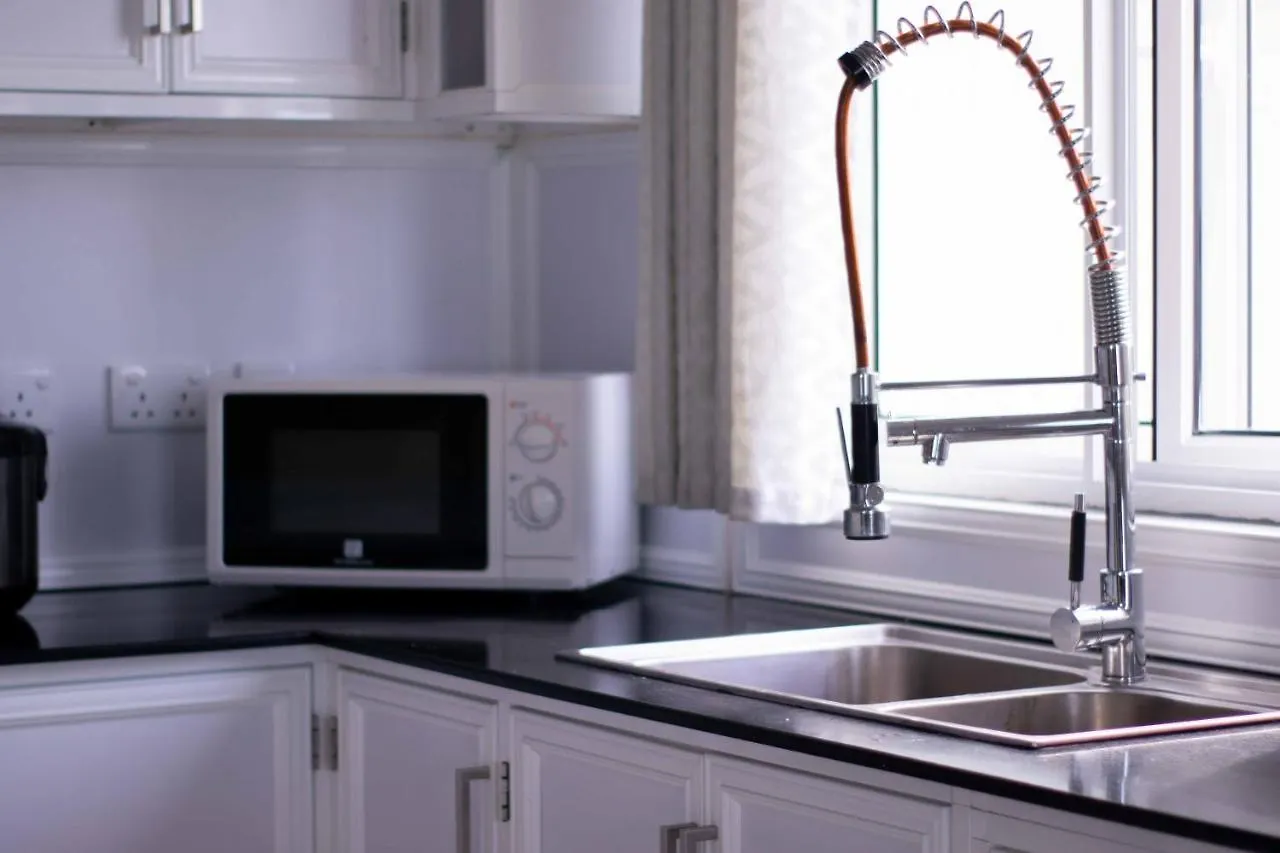 Azamat Self-Catering Apartment Pointe La Rue Сейшельские острова